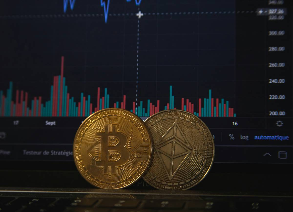 Diagram showing cryptocurrency smart contract development how work with code blocks and blockchain interaction